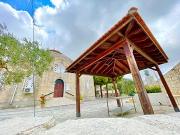 traditional-stone-house-for-sale-paphos-cypru