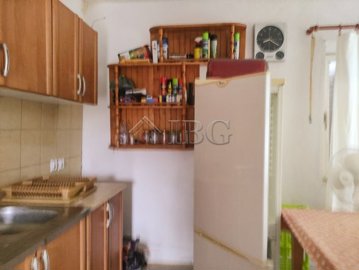 1-bed-house-close-to-the-sea-balchik-3