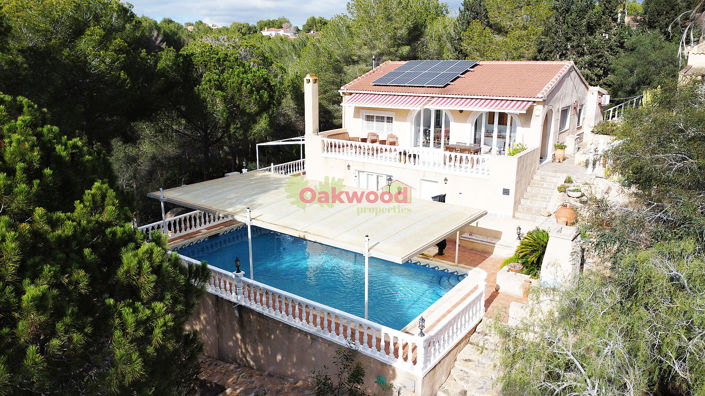 Image No.1-4 Bed Villa for sale