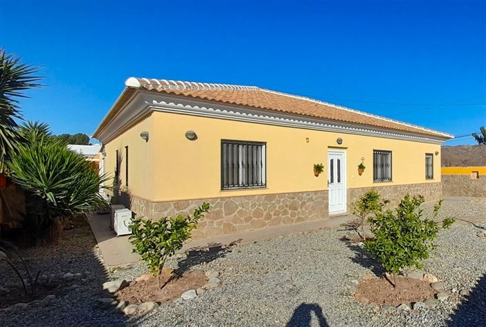 Image No.1-3 Bed Villa for sale