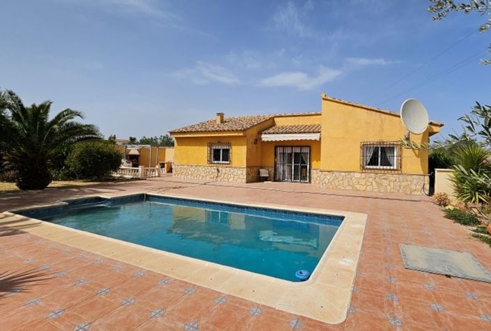 Image No.1-3 Bed Villa for sale