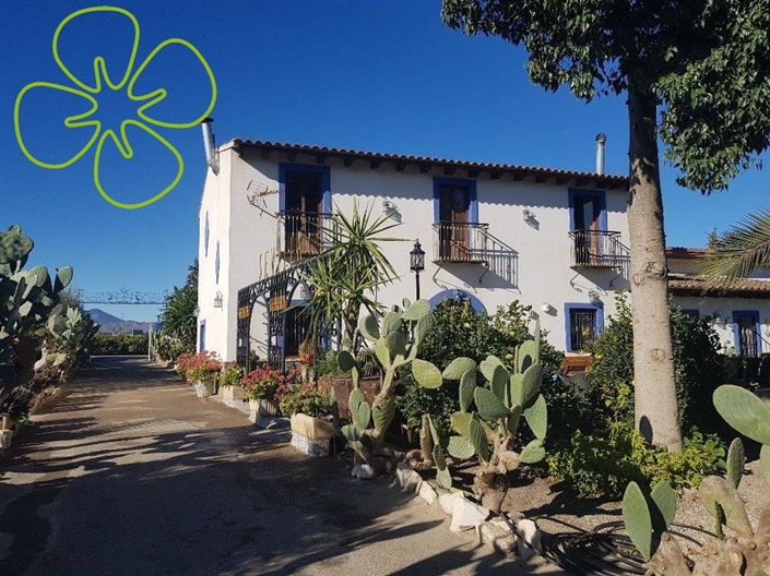 Image No.1-4 Bed Cortijo for sale