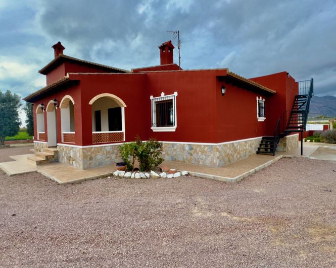 Image No.1-3 Bed Villa for sale