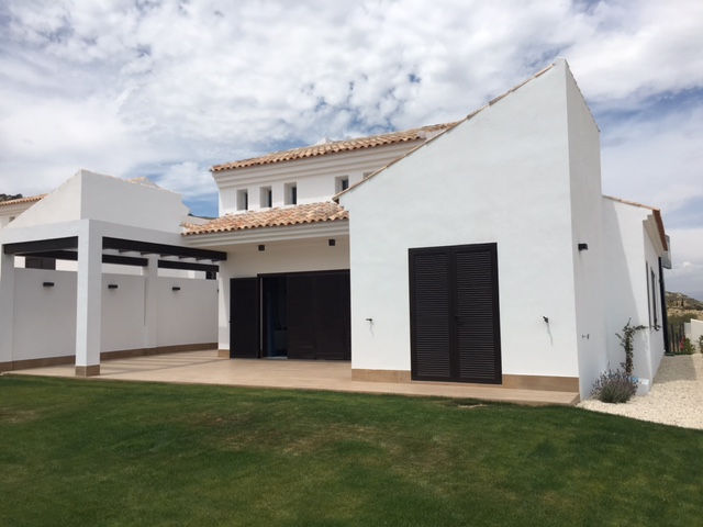 Image No.1-3 Bed Villa for sale