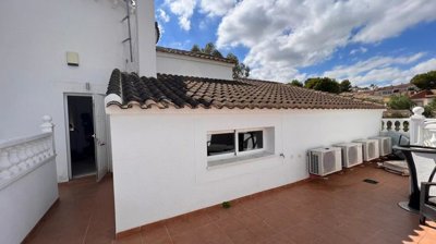 1644-villa-for-sale-in-vistabella-golf-entre-