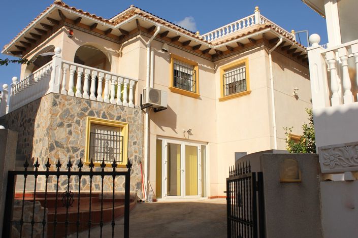 Image No.1-5 Bed Villa for sale