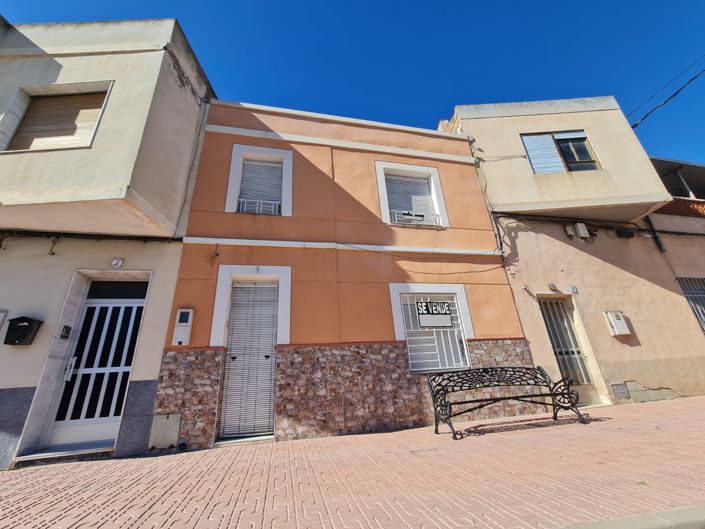 Image No.1-Maison de ville de 4 chambres à vendre à Villena