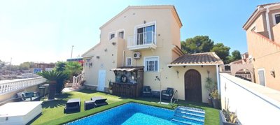 79610-villa-for-sale-in-pinar-de-campoverde-1