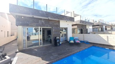 81431-villa-for-sale-in-villamartin-orihuela-