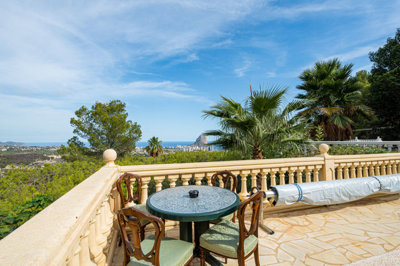 81840-villa-for-sale-in-calpe-19859384-large