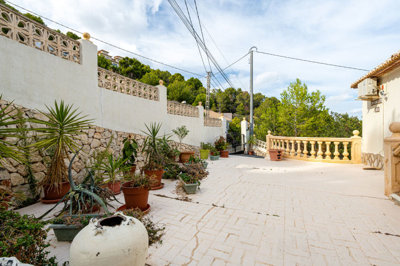 81840-villa-for-sale-in-calpe-19859389-large