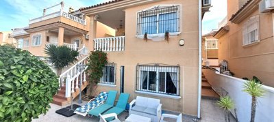 82486-villa-for-sale-in-villamartin-orihuela-