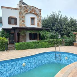 1 - Torba, Villa / Detached