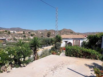 finca-for-sale-in-partaloa-2