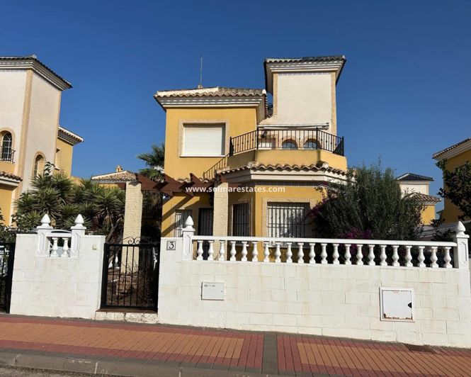 Image No.1-3 Bed Villa for sale