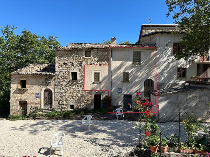 Image No.1-Villa / Détaché de 1 chambre à vendre à Caramanico Terme