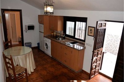 288-village-house-for-sale-in-vinuela-27-larg