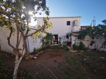 1016-village-house-for-sale-in-periana-28151-