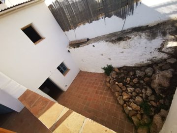 1088-village-house-for-sale-in-periana-31731-