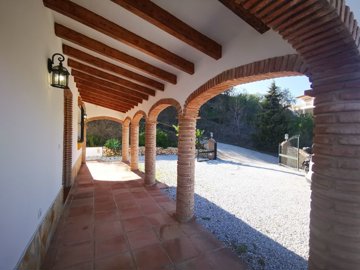 1091-villa-for-sale-in-vinuela-31891-large