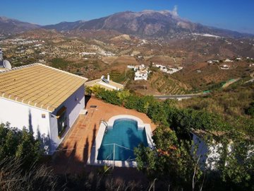 1091-villa-for-sale-in-vinuela-31884-large