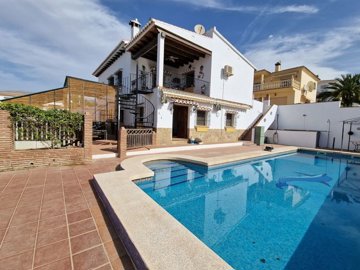 1153-villa-for-sale-in-puente-don-manuel-3527