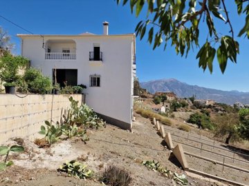 1224-villa-for-sale-in-los-romanes-39370-larg