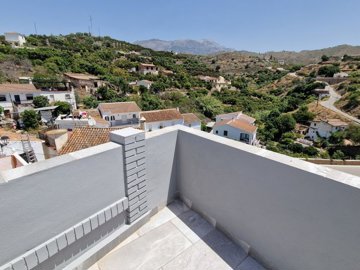 1289-village-house-for-sale-in-vinuela-43084-