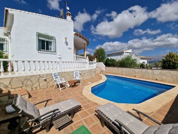 1304-villa-for-sale-in-vinuela-43748-large