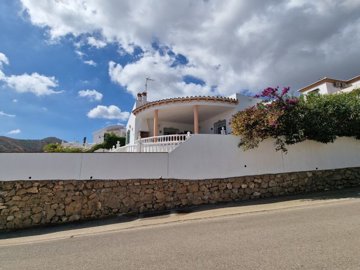 1304-villa-for-sale-in-vinuela-43743-large