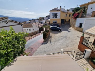 1317-village-house-for-sale-in-vinuela-44380-