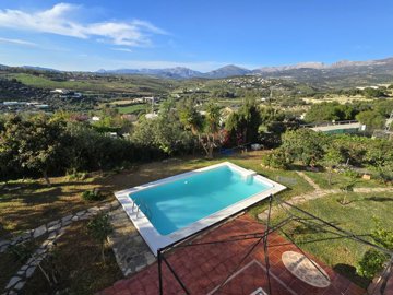 1332-villa-for-sale-in-vinuela-45277-large