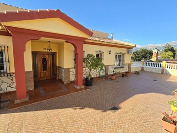 1332-villa-for-sale-in-vinuela-45256-large