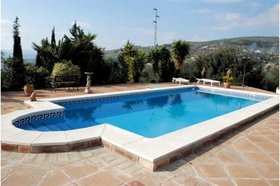 222-villa-for-sale-in-vinuela-13-large