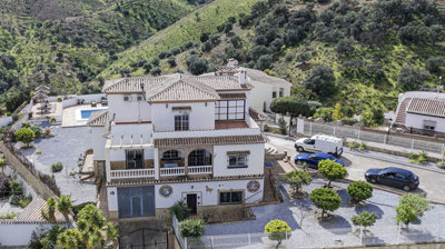 1343-villa-for-sale-in-vinuela-46060-large