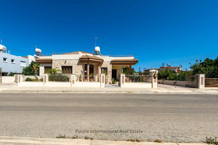 Image No.1-Maison de 3 chambres à vendre à Paralimni