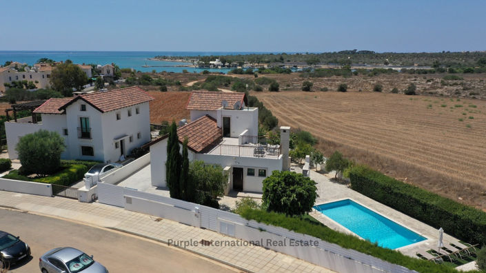 Image No.1-4 Bed Villa for sale