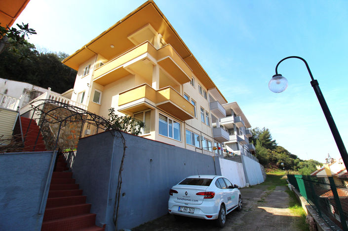 Image No.1-3 Bed House/Villa for sale