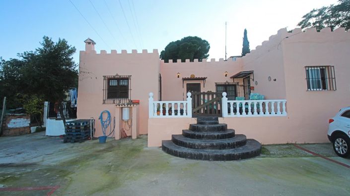 Image No.1-Maison / Villa de 6 chambres à vendre à Alhaurín de la Torre