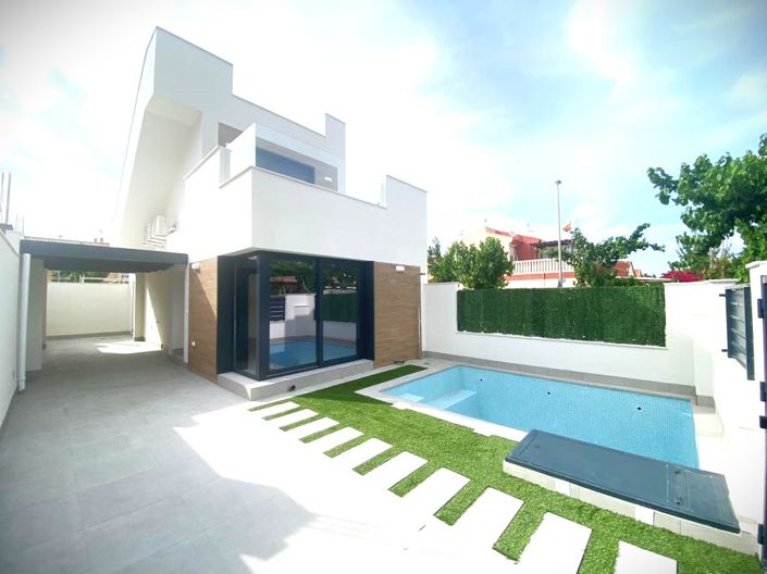 Image No.1-3 Bed Villa for sale