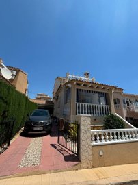 78458-villa-for-sale-in-villamartin-orihuela-