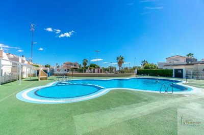 60664serena-quad-villa-playa-flamenca-3-beds8