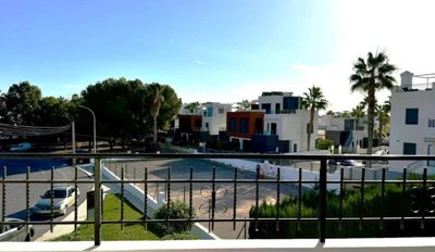 62872penthousapartmentverdemar13