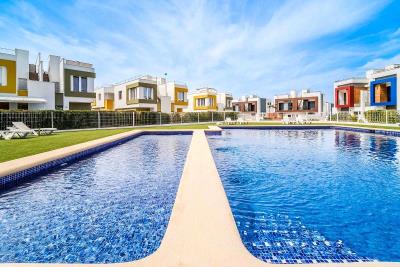 villa-for-sale-in-denia-swimming-pool