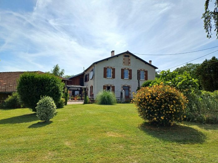 Image No.1-Maison de campagne de 4 chambres à vendre à Boulogne-sur-Gesse