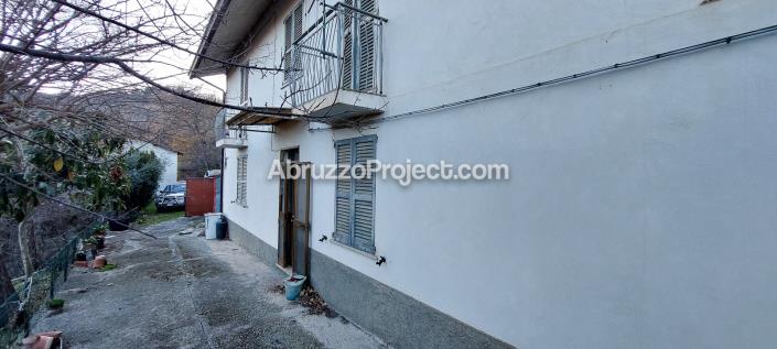 Image No.1-3 Bed House for sale