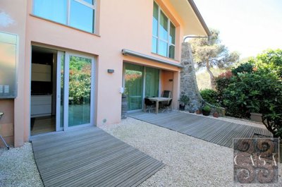 modern-villa-for-sale-near-the-sea-quercianel