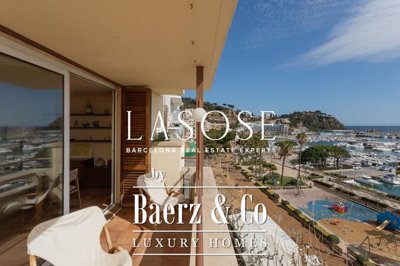 1 - Blanes, Property