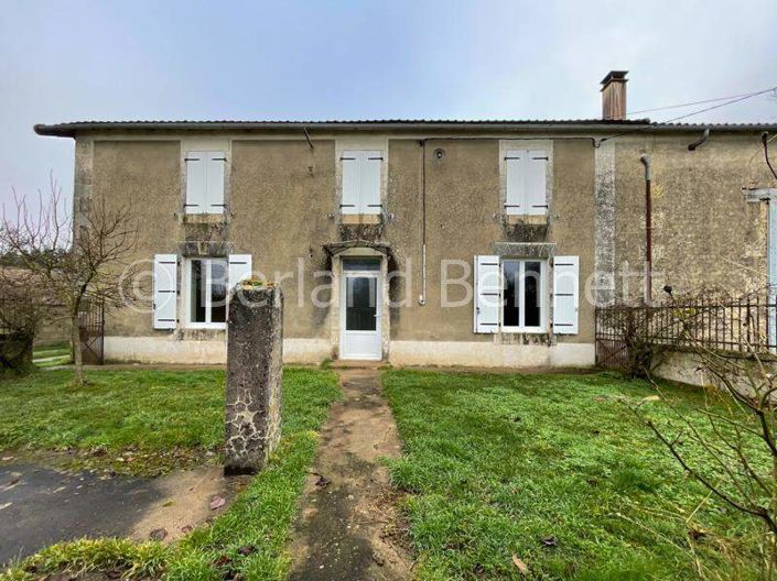 Image No.1-Maison de 3 chambres à vendre à Sauzé-Vaussais