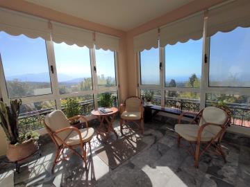 Level-2_-Sunroom_-view-from-dining-area